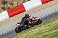 cadwell-no-limits-trackday;cadwell-park;cadwell-park-photographs;cadwell-trackday-photographs;enduro-digital-images;event-digital-images;eventdigitalimages;navarra;no-limits-trackdays;peter-wileman-photography;racing-digital-images;trackday-digital-images;trackday-photos
